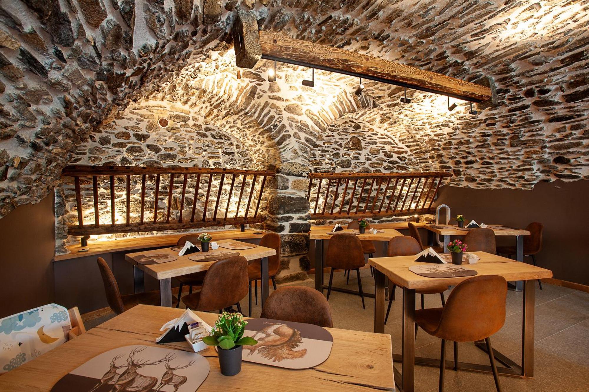 Grande Cote Room And Breakfast Cesana Torinese Esterno foto